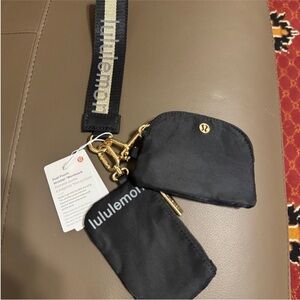 Lululemon dual pouch wristlet black/ gold